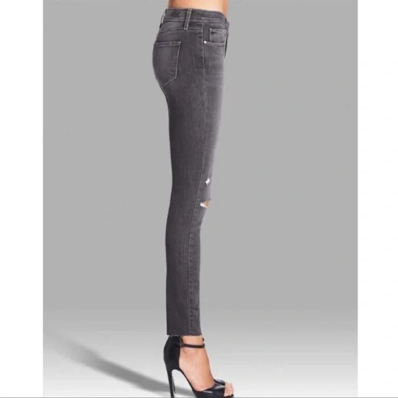 Paige Verdugo Raw Hem Ankle Jeans - Picture 2 of 13